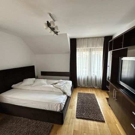 Jack Residence Buşteni Eksteriør billede