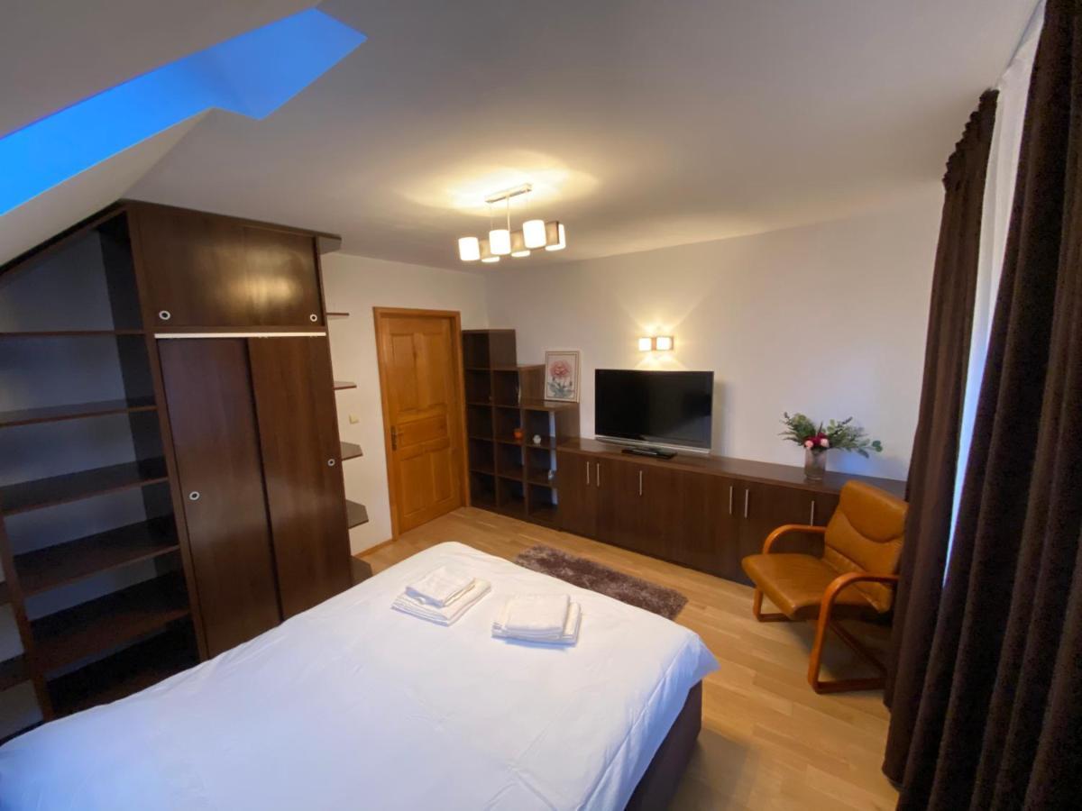 Jack Residence Buşteni Eksteriør billede