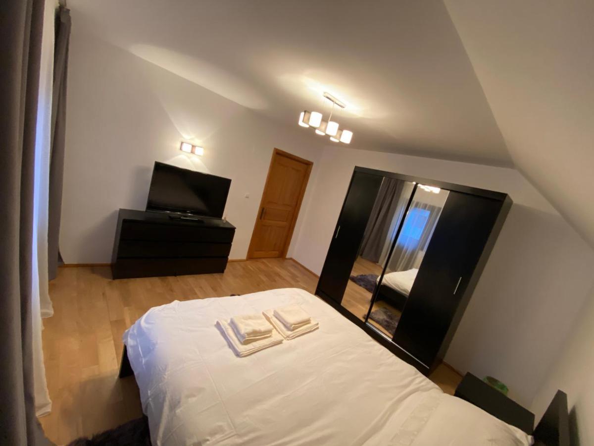 Jack Residence Buşteni Eksteriør billede